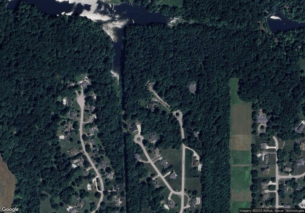 3015 Laura Dr, Floyds Knobs, IN 47119 - photo 1