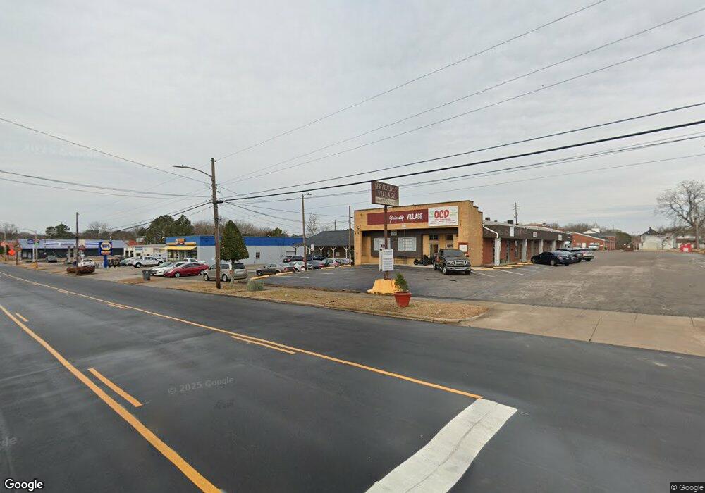 304 Hillsboro St, Oxford, NC 27565 - photo 1