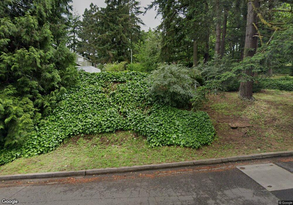 1203 Crenshaw Rd, Eugene, OR 97401 - photo 1