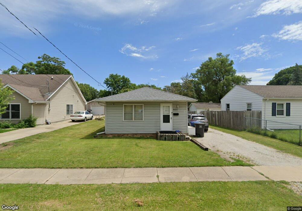 831 E 27th Ct, Des Moines, IA 50317 - photo 1