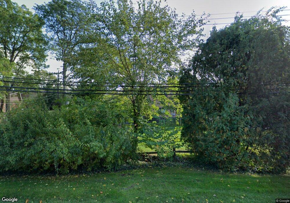 114 E Hickory Grove Rd unit I25, Bloomfield Hills, MI 48304 - photo 1