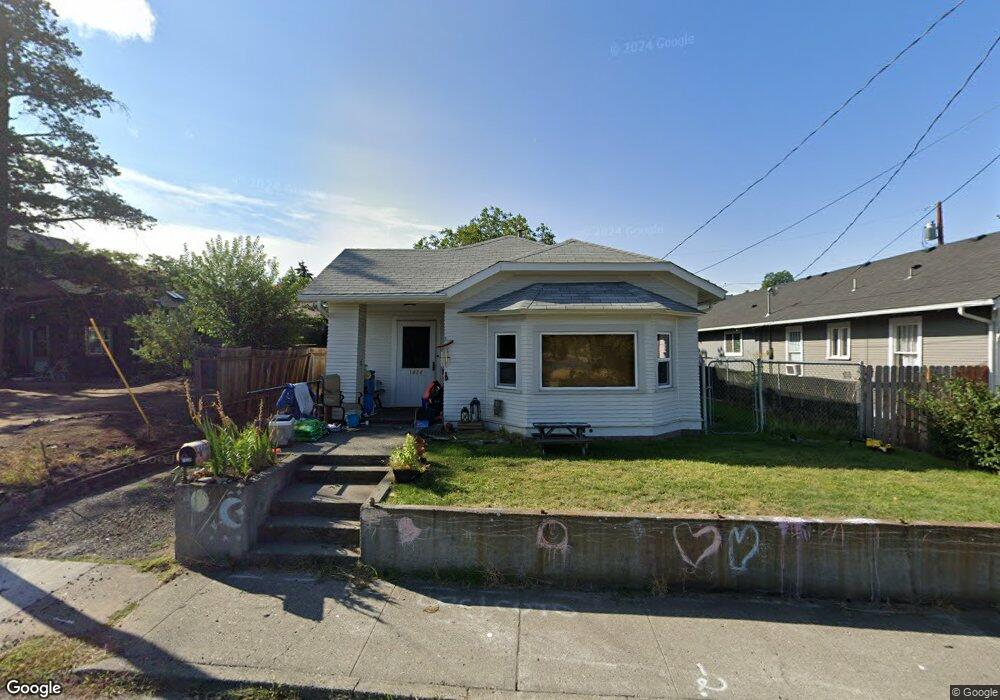 1828 E 9th St, the Dalles, OR 97058 - photo 1