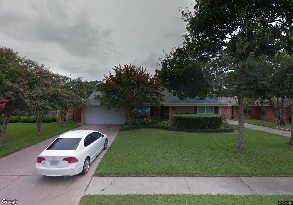 6310 Lindyann Ln, Houston, TX 77008 - photo 1