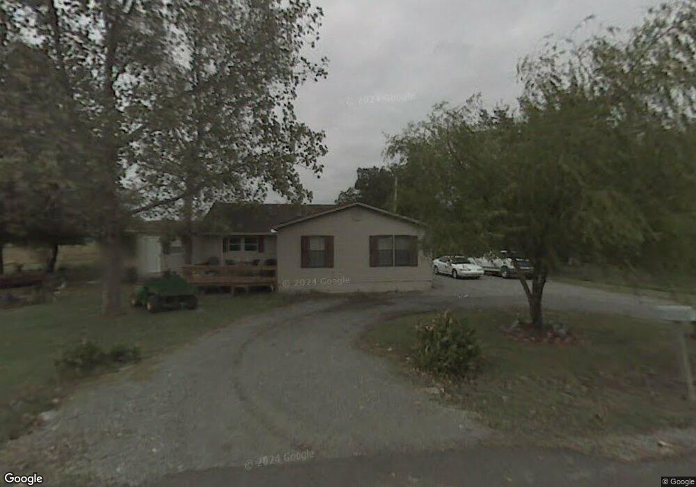 808 W 3rd St, Stuttgart, AR 72160 - photo 1