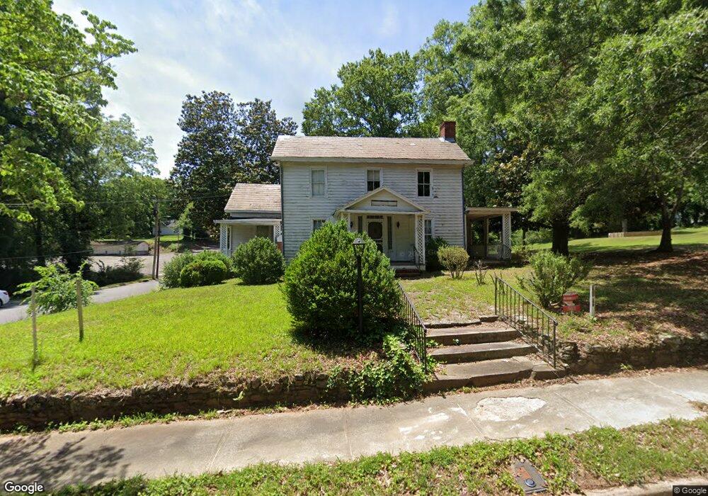 501 W Sharpe St, Statesville, NC 28677 - photo 1