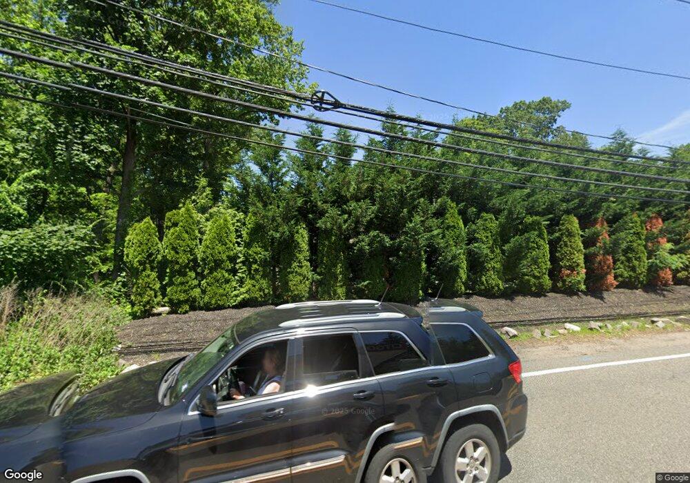 1015 Closter Dock Rd, Alpine, NJ 07620 - photo 1