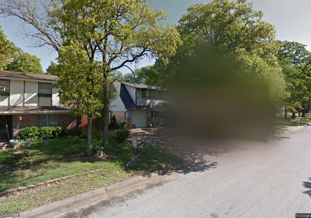 736 W Cedar St, Hurst, TX 76053 - photo 1