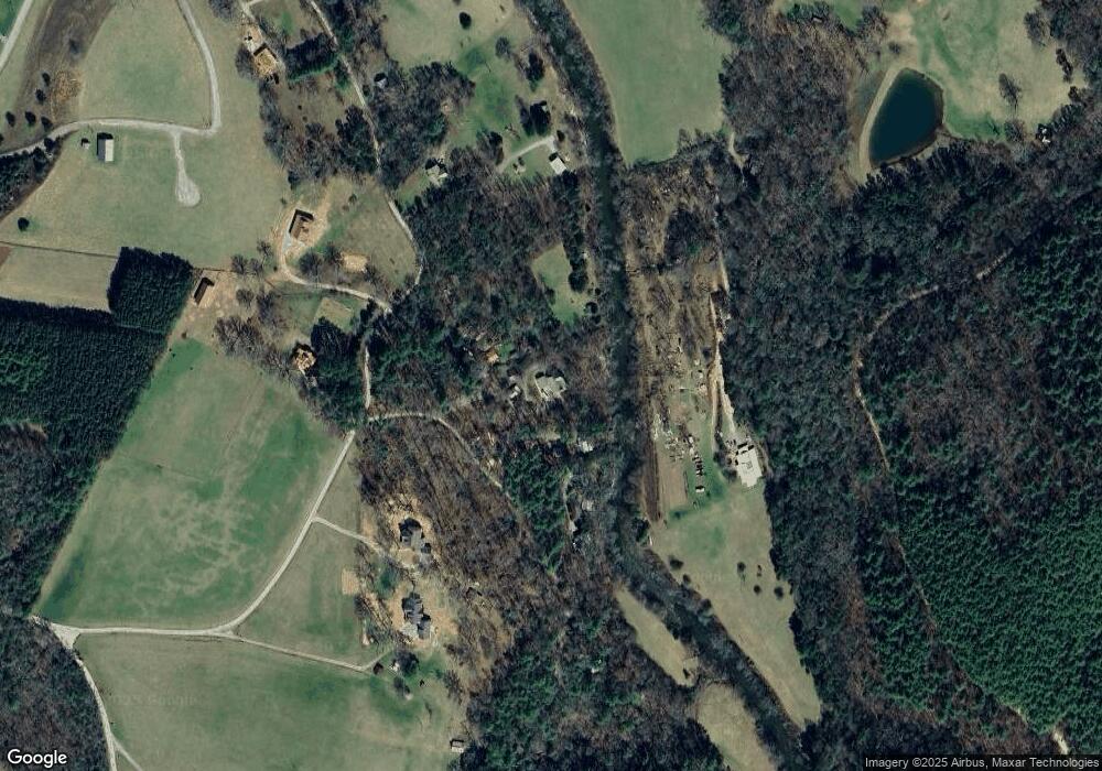 265 Wib Kendall Rd, Blue Ridge, GA 30513 - photo 1