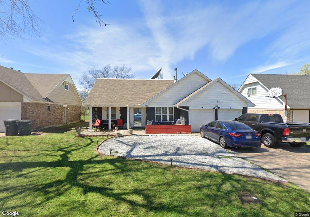 209 Vickie Dr, Oklahoma City, OK 73115 - photo 1
