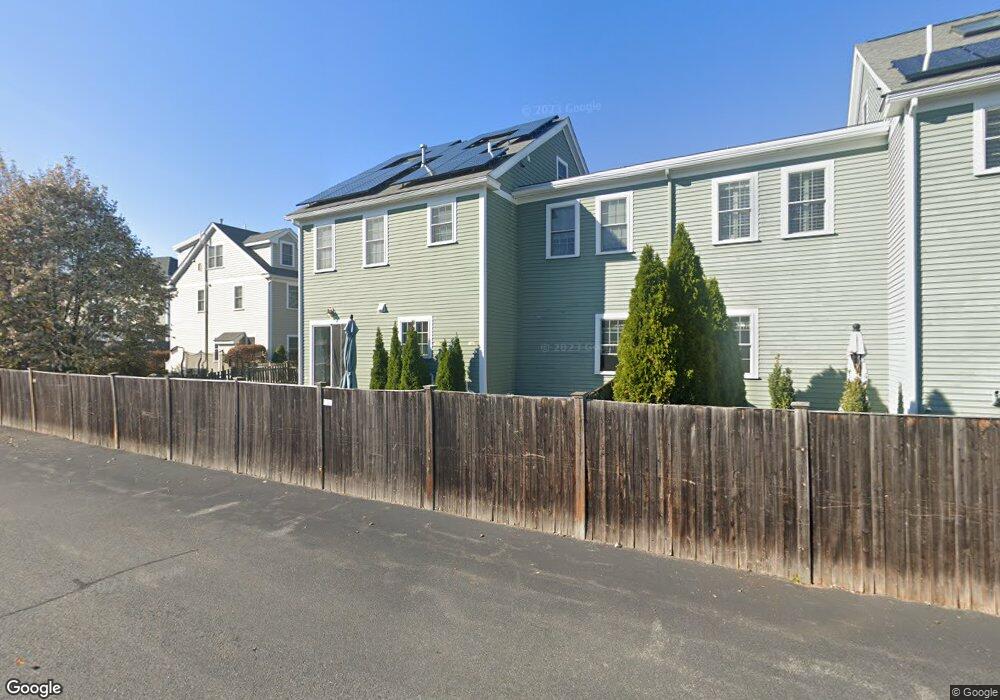 30 White St unit 2, Winchester, MA 01890 - photo 1