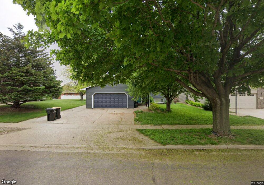 4919 E Havenhill Dr, Sioux Falls, SD 57110 - photo 1