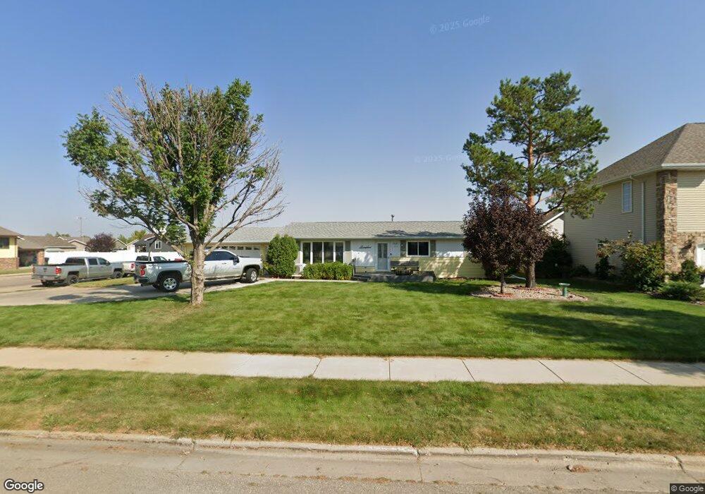 2314 13th Ave W, Williston, ND 58801 - photo 1