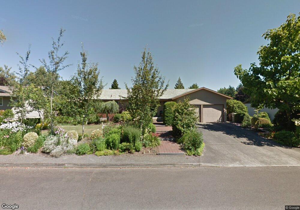 940 NW 12th Ave, Canby, OR 97013 - photo 1