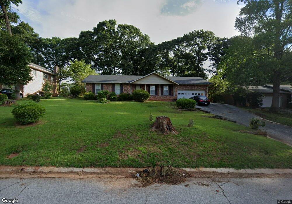 705 Trailwood Dr, Riverdale, GA 30274 - photo 1