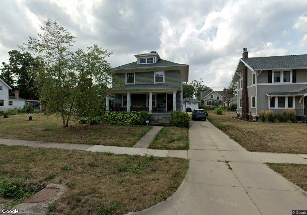 389 22nd St SE, Cedar Rapids, IA 52403 - photo 1