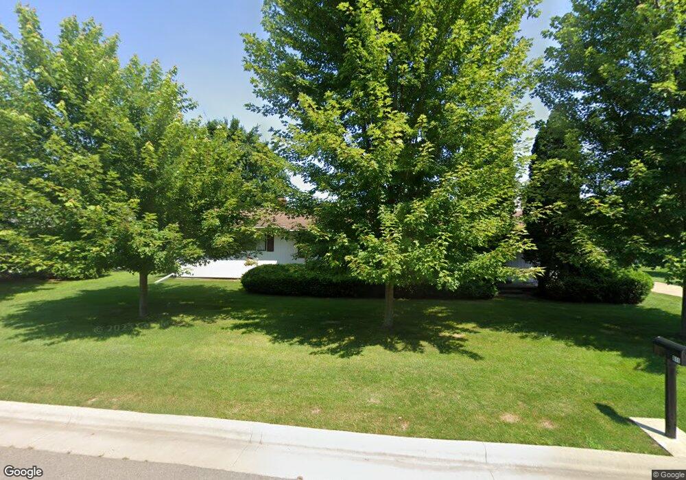 811 Birch St, La Crescent, MN 55947 - photo 1