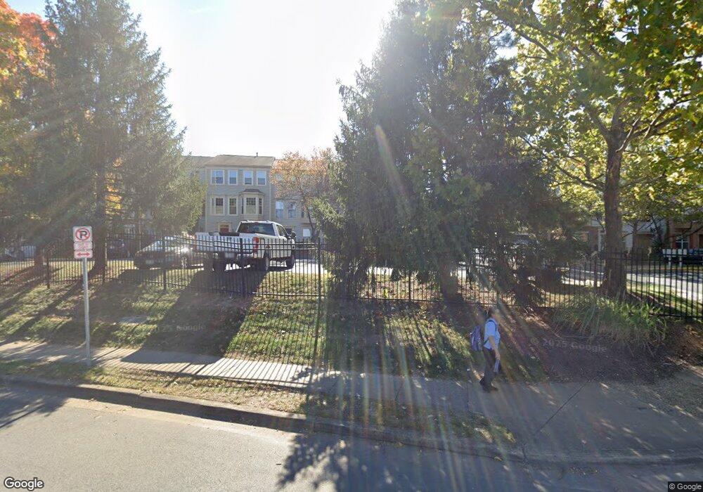 1145 Cypress Tree Place, Herndon, VA 20170 - photo 1