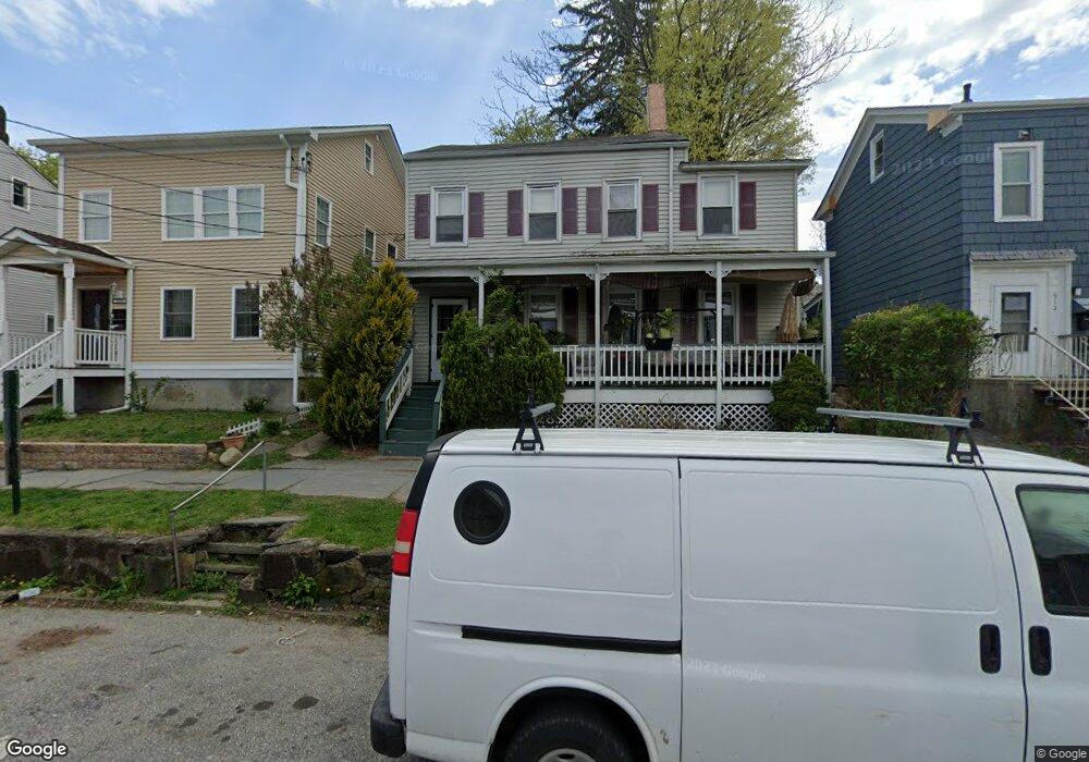 915 2nd St, Peekskill, NY 10566 - photo 1