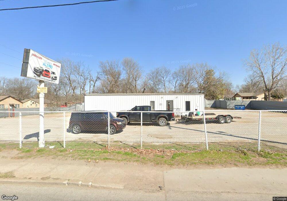 2607 E Pine St, Tulsa, OK 74110 - photo 1