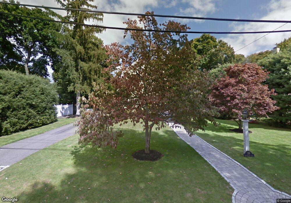 18 Whitelawn Ave, Milton, MA 02186 - photo 1