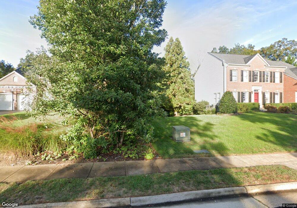 12686 Arthur Graves jr Ct, Bristow, VA 20136 - photo 1