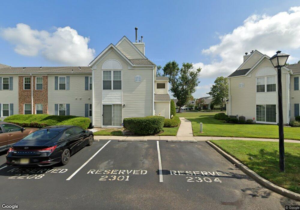 2207A Toddsbury Ct unit 2207A, Mount Laurel, NJ 08054 - photo 1