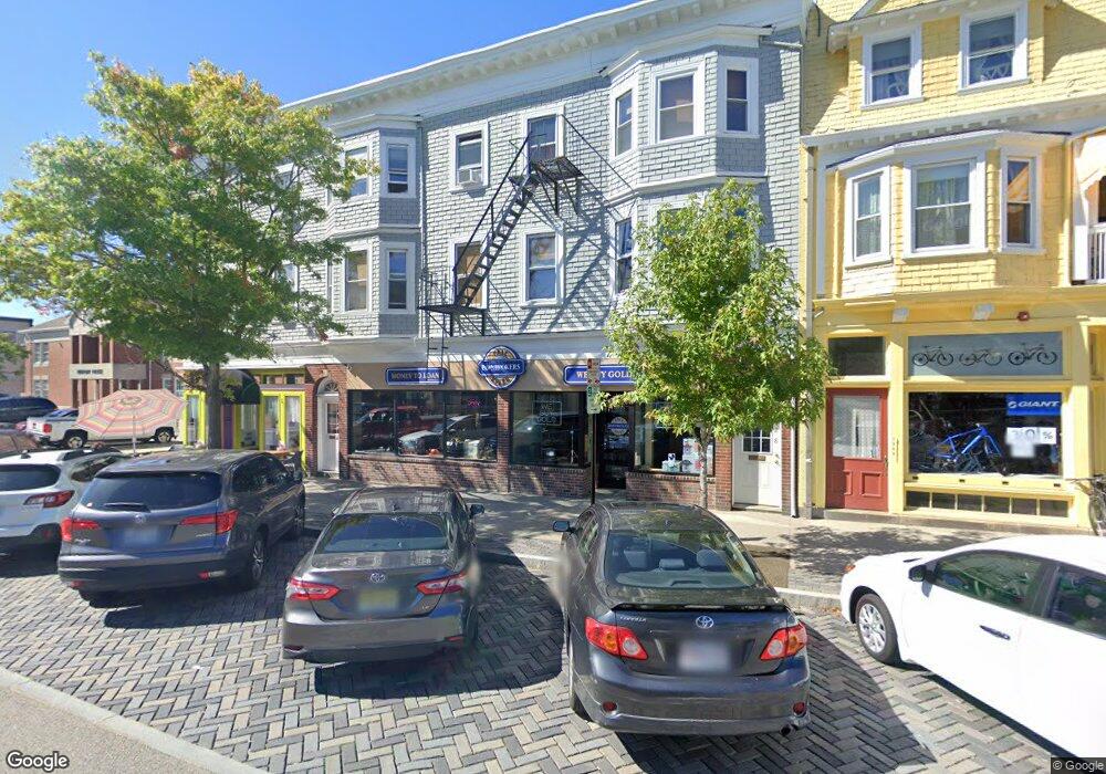 128 Broadway, Newport, RI 02840 - photo 1