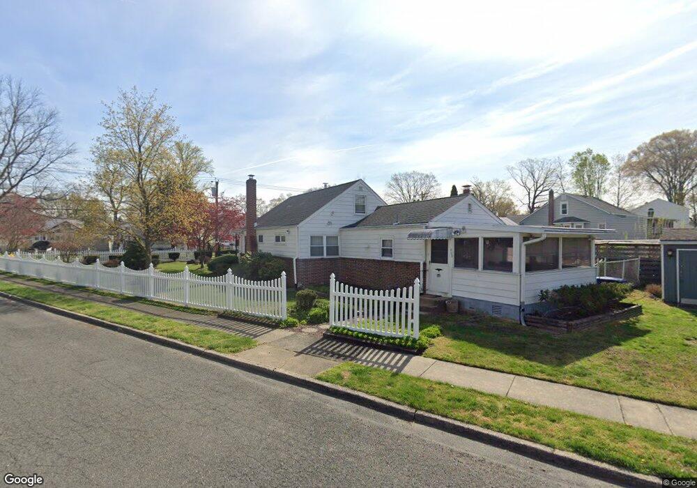 400 S Forklanding Rd, Maple Shade, NJ 08052 - photo 1