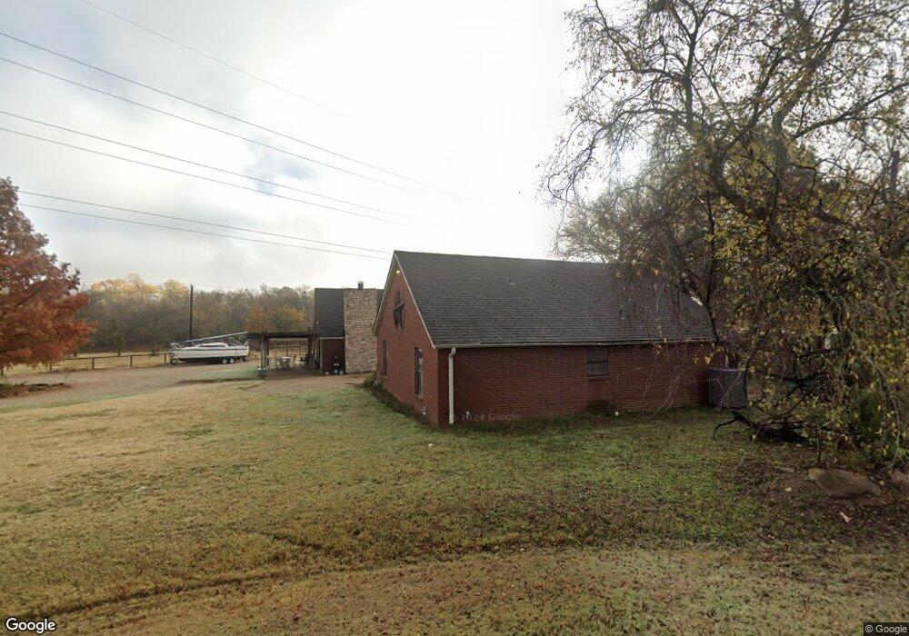 9004 Kirk Ln, North Richland Hills, TX 76182 - photo 1