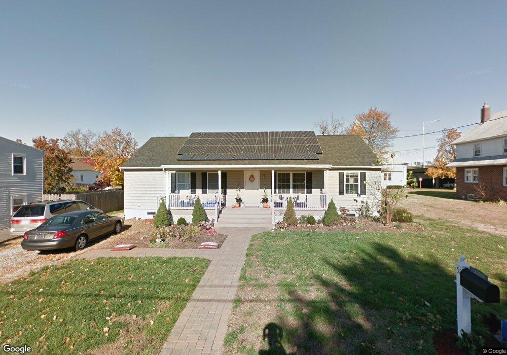 52 Mechanic St, Bridgeport, NJ 08014 - photo 1