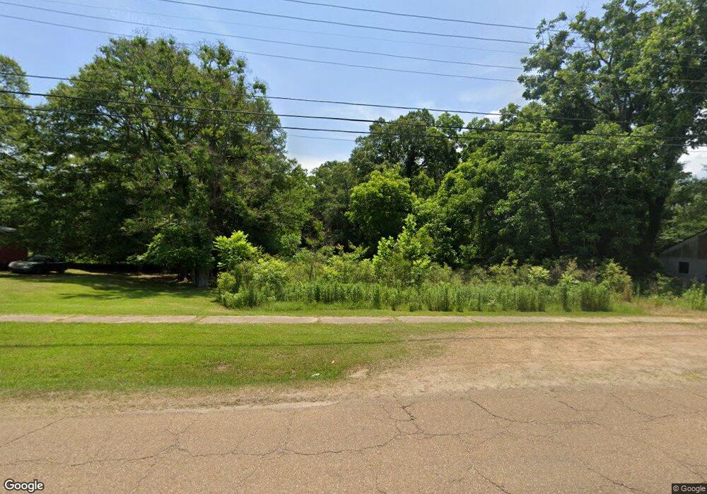 1132 E Railroad St, Wesson, MS 39191 - photo 1