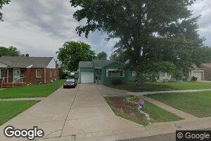 916 W 7th St, Larned, KS 67550