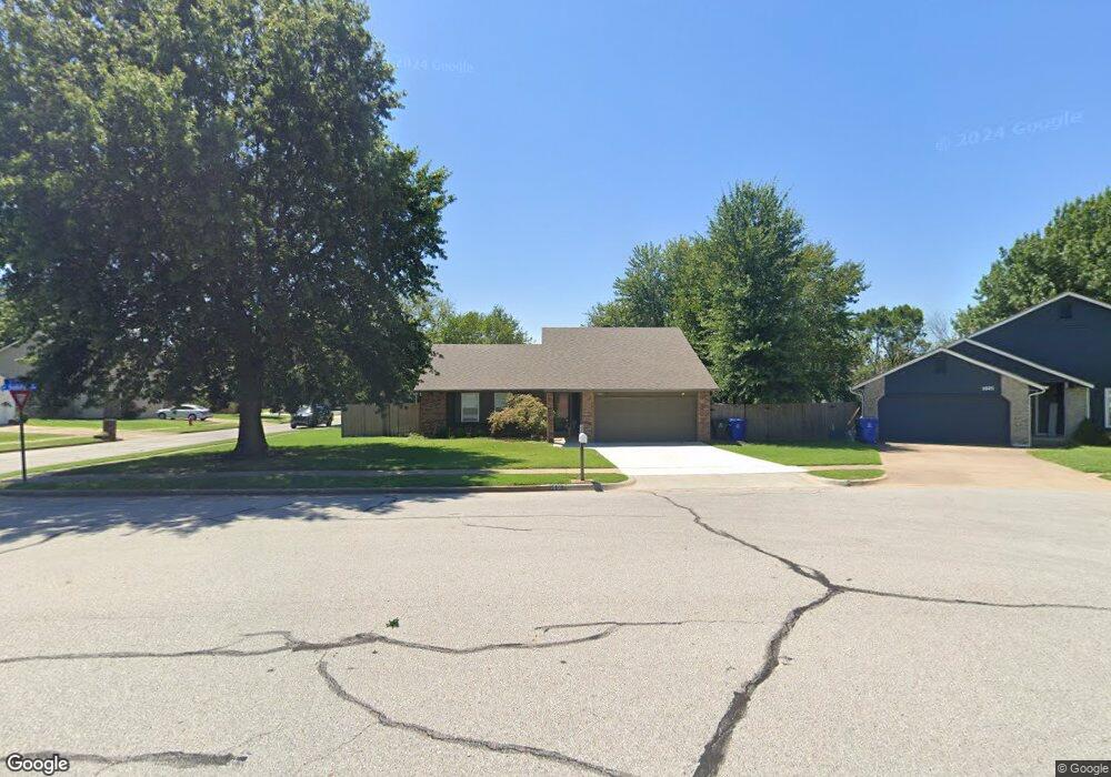 1601 W Roanoke St, Broken Arrow, OK 74011 - photo 1