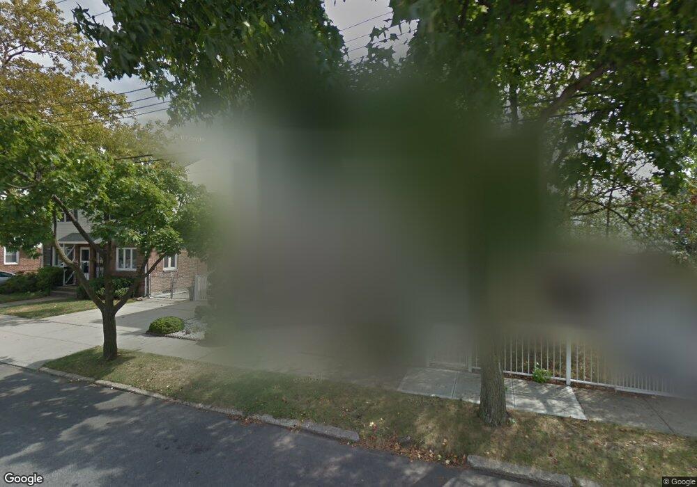 6315 138th St, Flushing, NY 11367 - photo 1