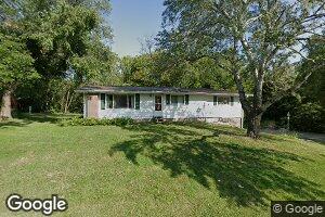 1157 Oakview Dr, Columbus Junction, IA 52738