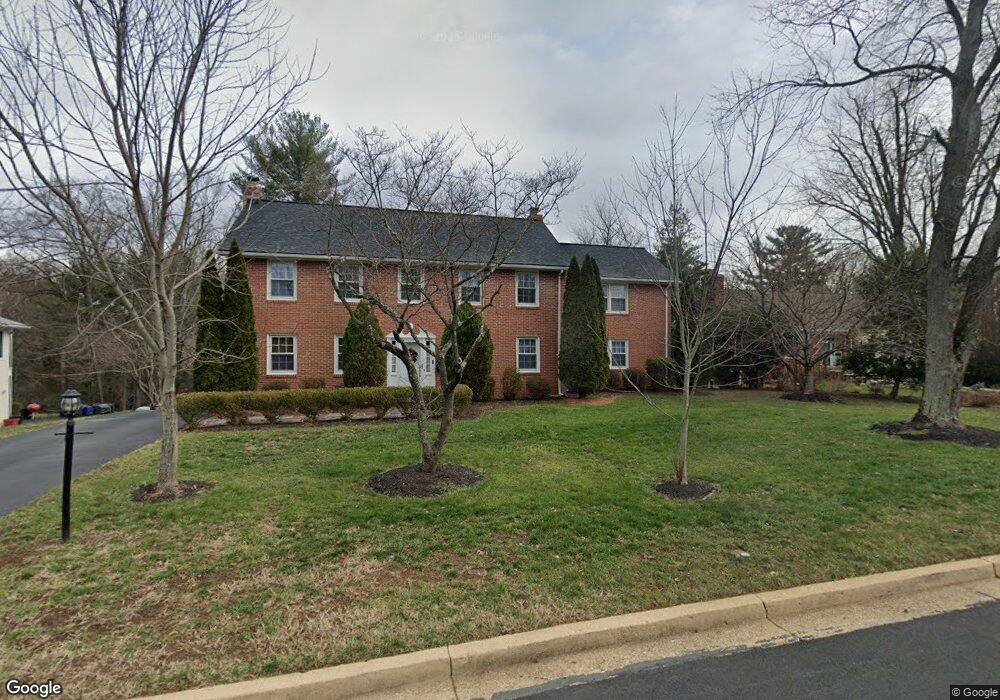 1011 Priory Place, McLean, VA 22101 - photo 1