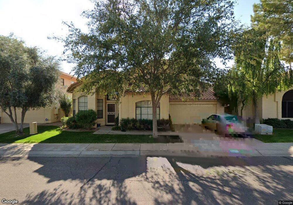207 W Lisa Ln, Tempe, AZ 85284 - photo 1