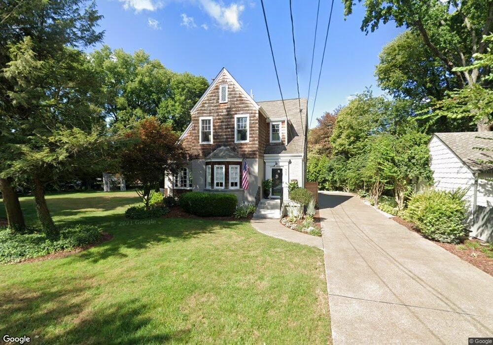 311 Westland Ave, Columbus, OH 43209 - photo 1