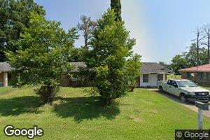 319 Concordia Park Dr, Vidalia, LA 71373