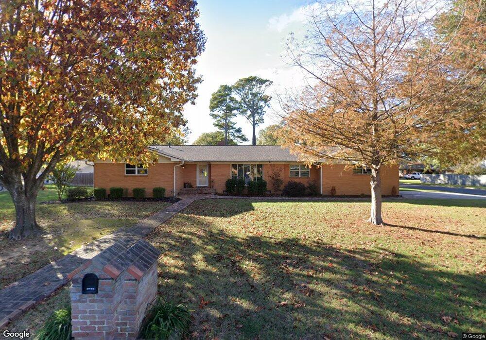 2104 Coker Hampton Dr, Stuttgart, AR 72160 - photo 1