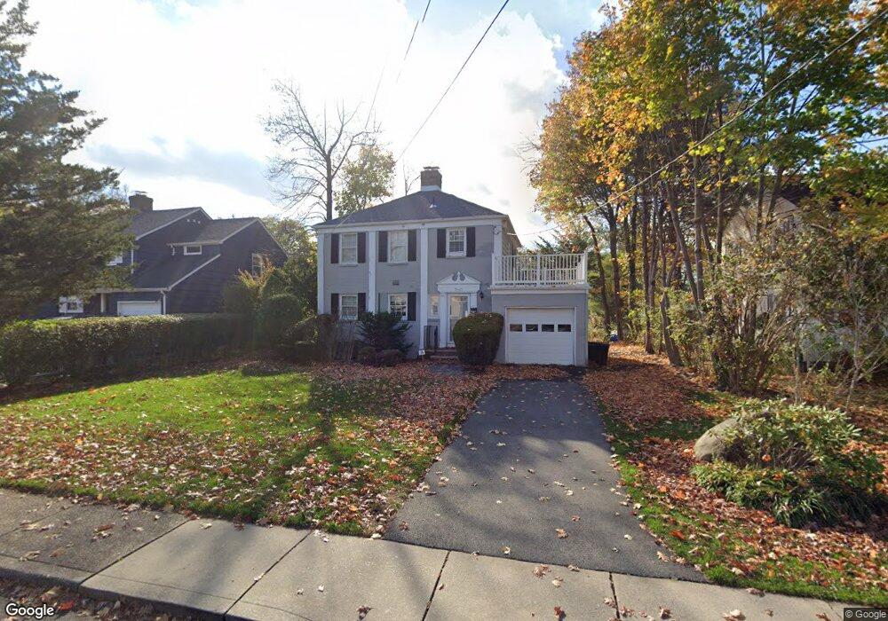 19-20 Radburn Rd unit 1X, Fair Lawn, NJ 07410 - photo 1