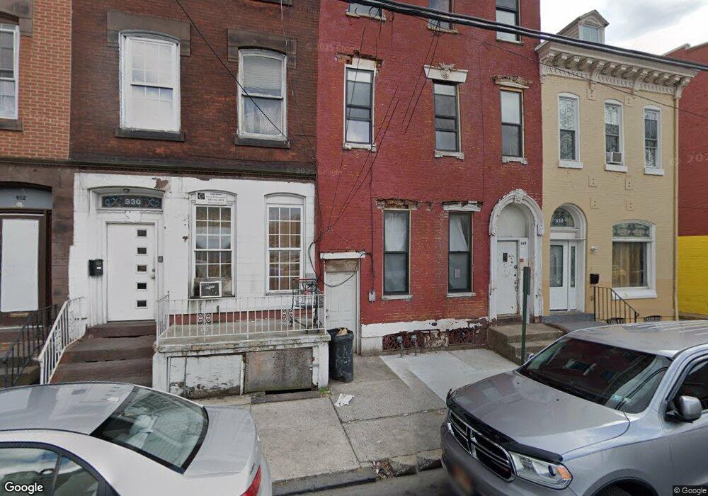 928 Franklin St, Reading, PA 19602 - photo 1