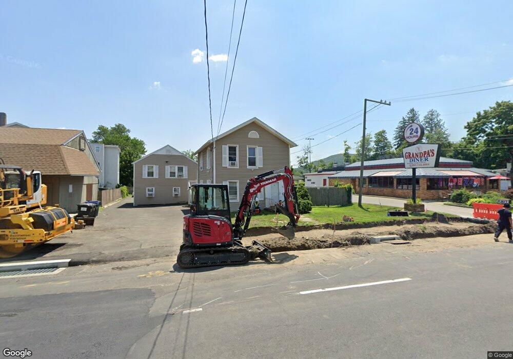 124 South St, Danbury, CT 06810 - photo 1