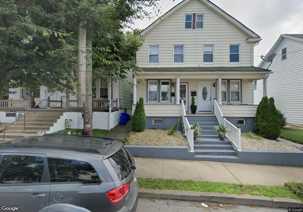 634 Grant St, Hazleton, PA 18201 - photo 1