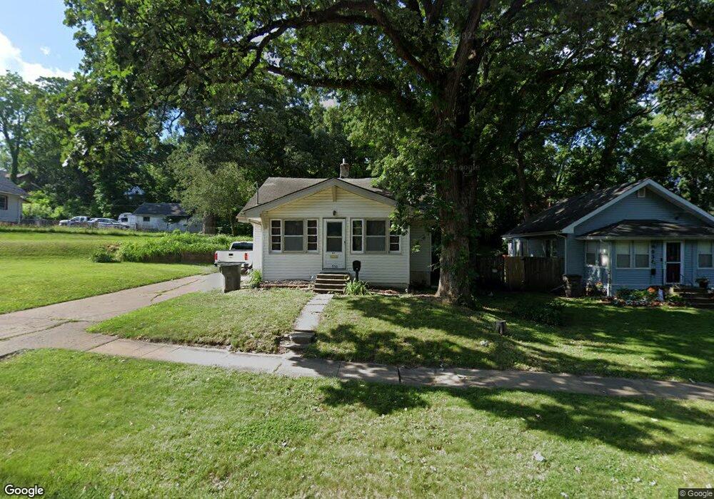 932 Davis Ave, Des Moines, IA 50315 - photo 1