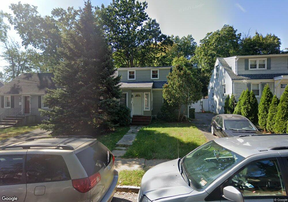 912 Oak St, Roselle, NJ 07203 - photo 1