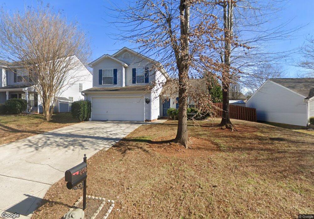 808 Settlement Dr, Clover, SC 29710 - photo 1