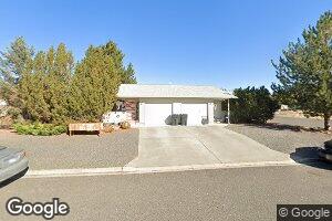 550 E Davis St, Connell, WA 99326