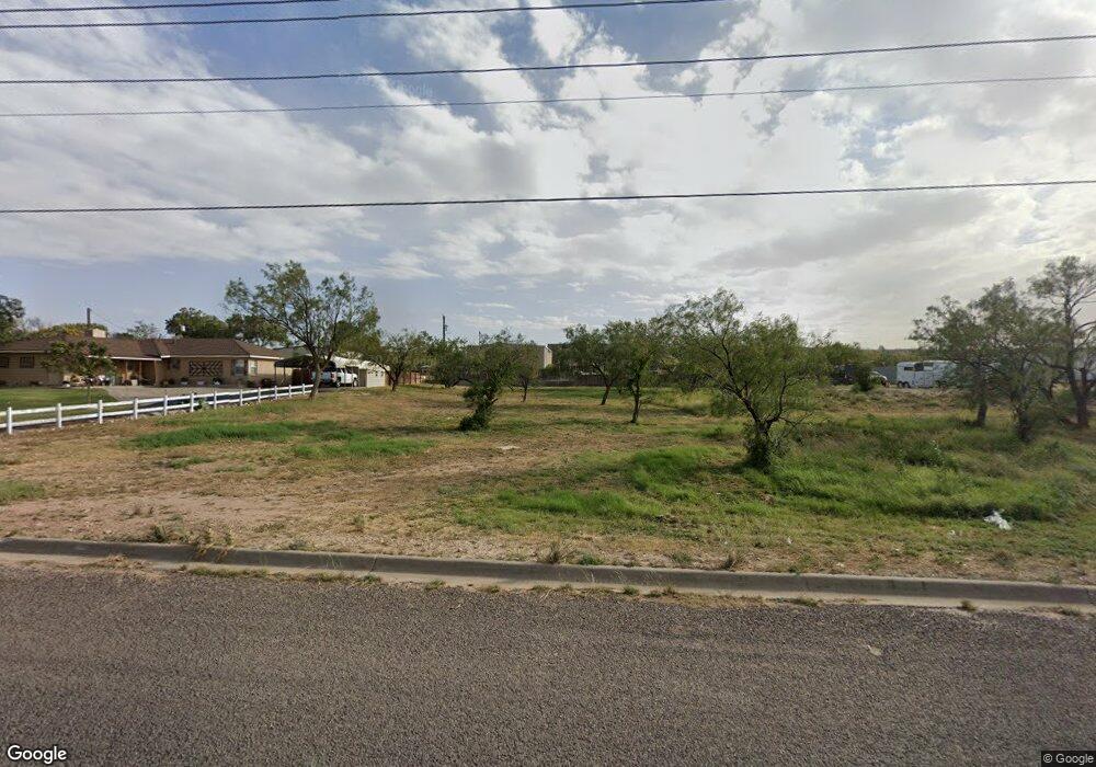 2402 E 24th St, Big Spring, TX 79720 - photo 1
