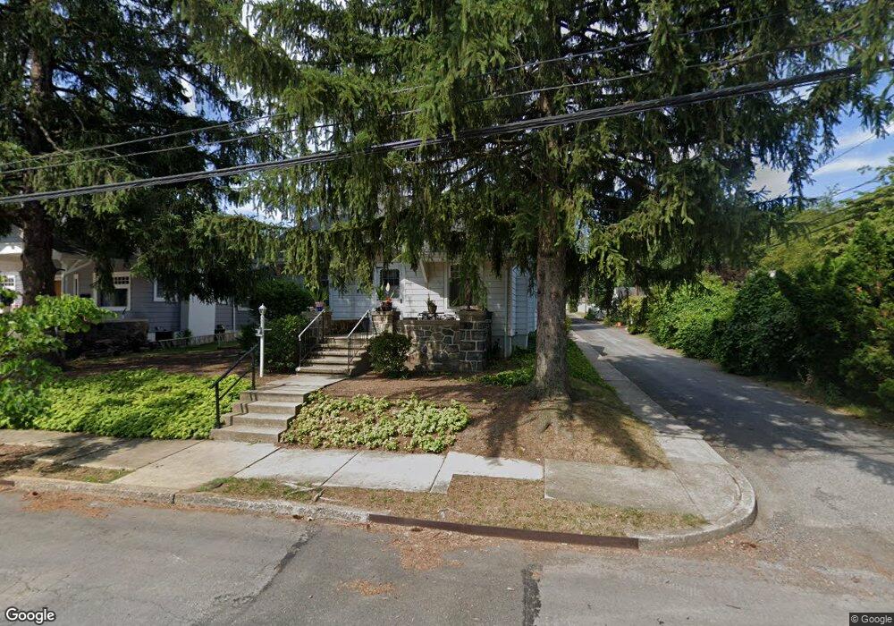 214 S Leh St unit 216, Allentown, PA 18104 - photo 1